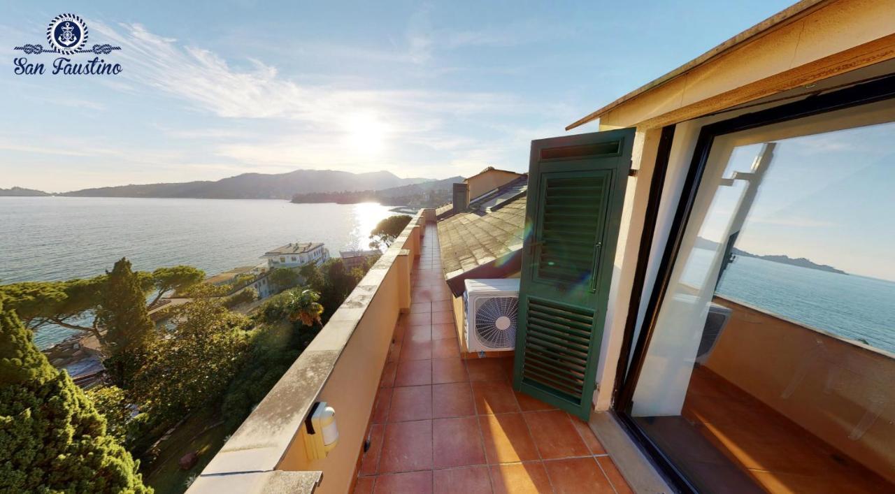 ATTICO SAN FAUSTINO 165 mq più 110 mq di terrazza- IN VILLA 700 ,VISTA MARE STREPITOSA-100 m dalla spiaggia-PARKING ESCLUSIVO-SKY,NETFLIX Rapallo Extérieur photo
