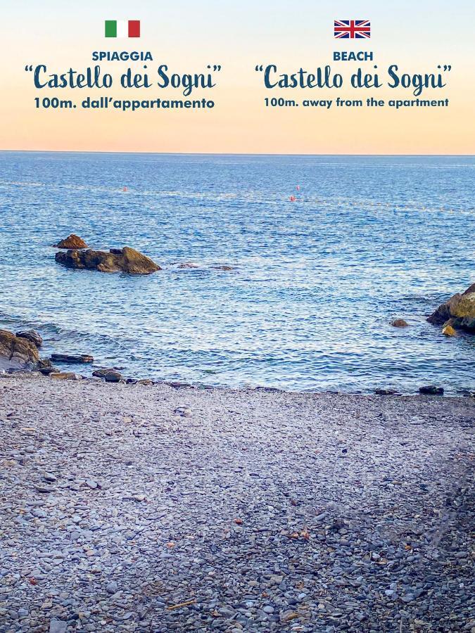 ATTICO SAN FAUSTINO 165 mq più 110 mq di terrazza- IN VILLA 700 ,VISTA MARE STREPITOSA-100 m dalla spiaggia-PARKING ESCLUSIVO-SKY,NETFLIX Rapallo Extérieur photo